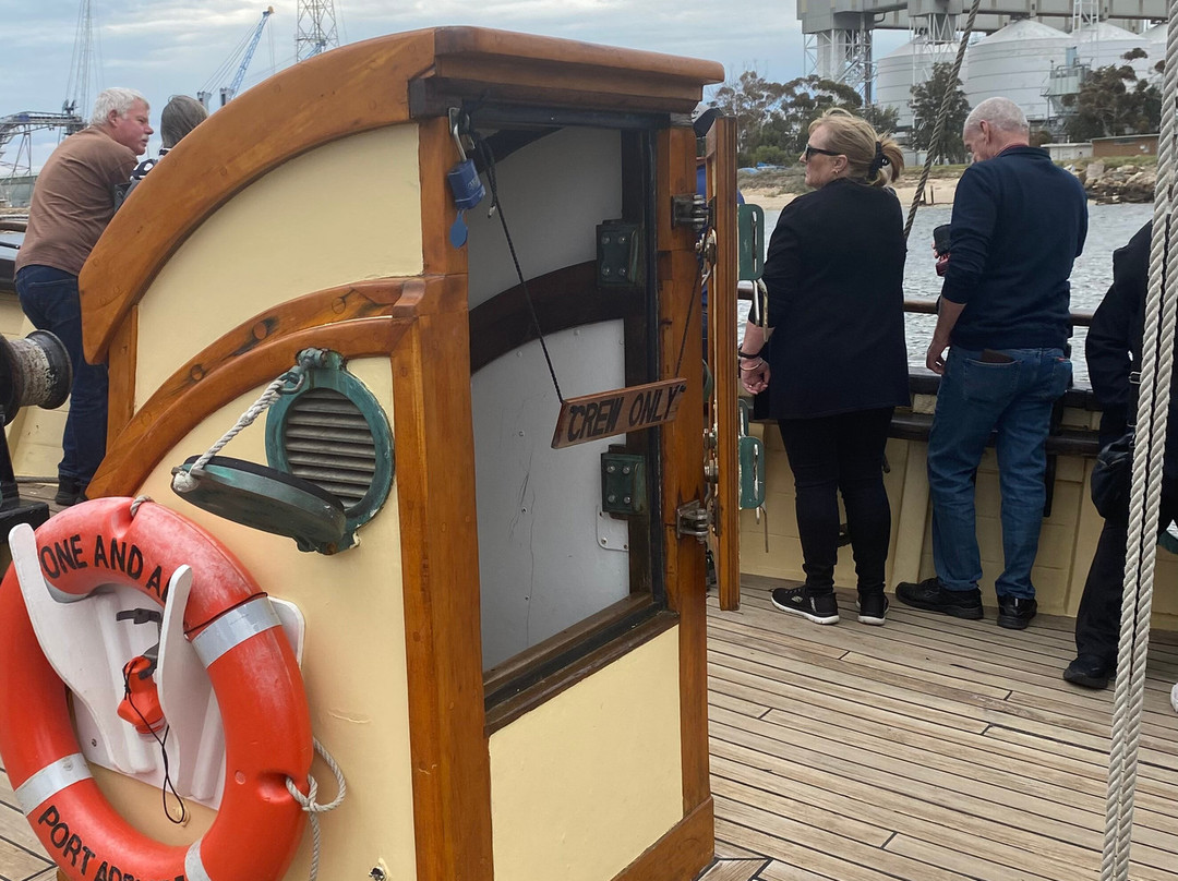 One and All Sailing Ship-Port Adelaide必去景点