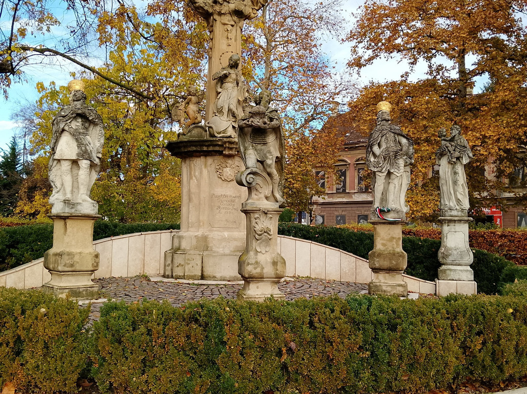 The Statue of Queen Elizabeth-Nagykanizsa必去景点