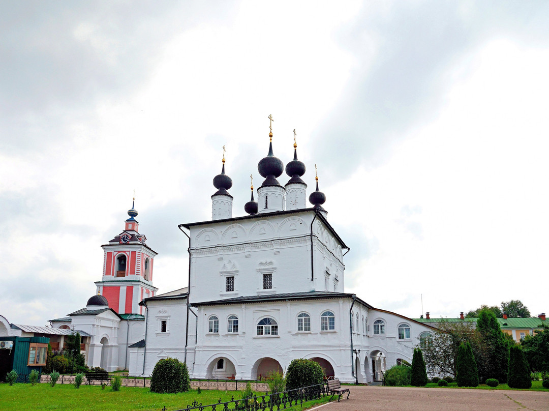 Holy Trinity Convent Belopesotsky-Stupino必去景点