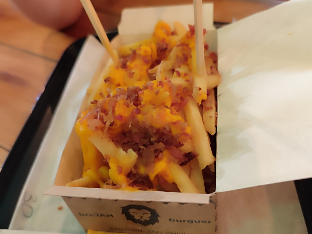 breJAH burguer Maresias