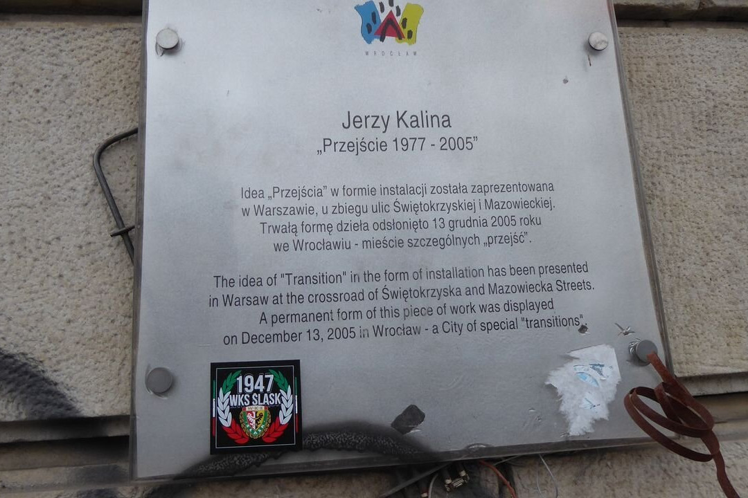 Monument to the Anonymous Passerby-弗罗茨瓦夫必去景点