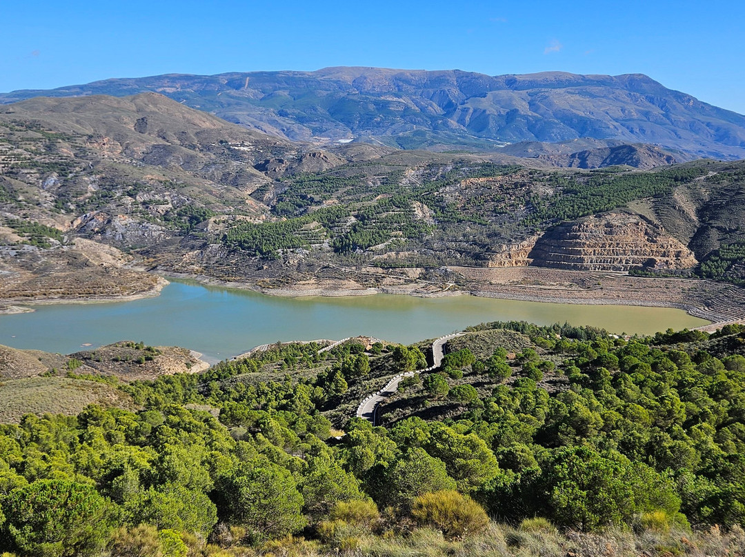 Enfield Classic Moto Tours-Velez de Benaudalla必去景点