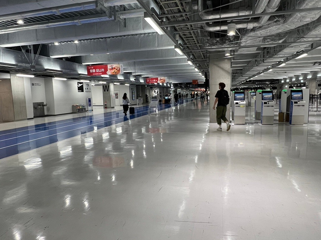 成田机场一号航站楼5楼观景台-成田市必去景点