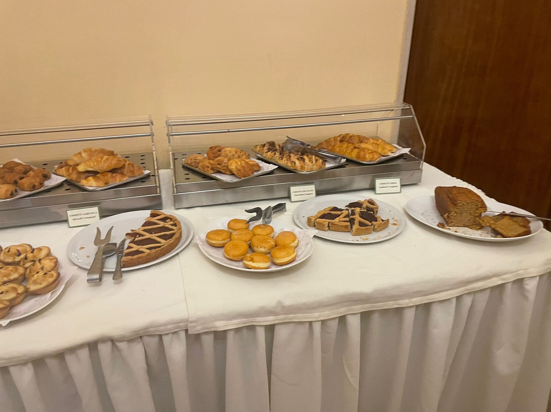 圣米歇尔公园酒店主图