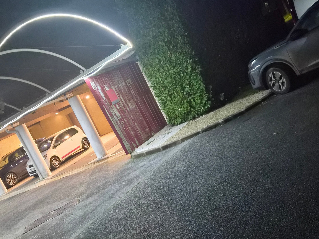 Au Relais Des Lilas主图