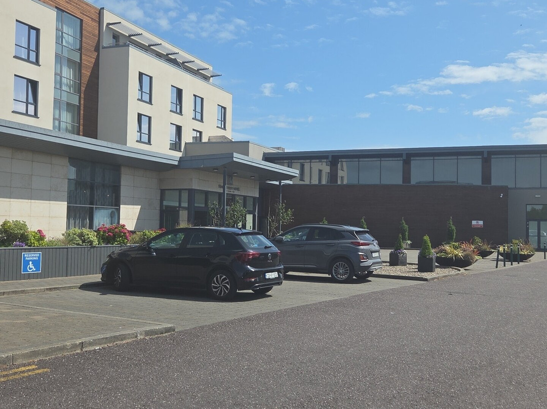 Manor West Hotel主图