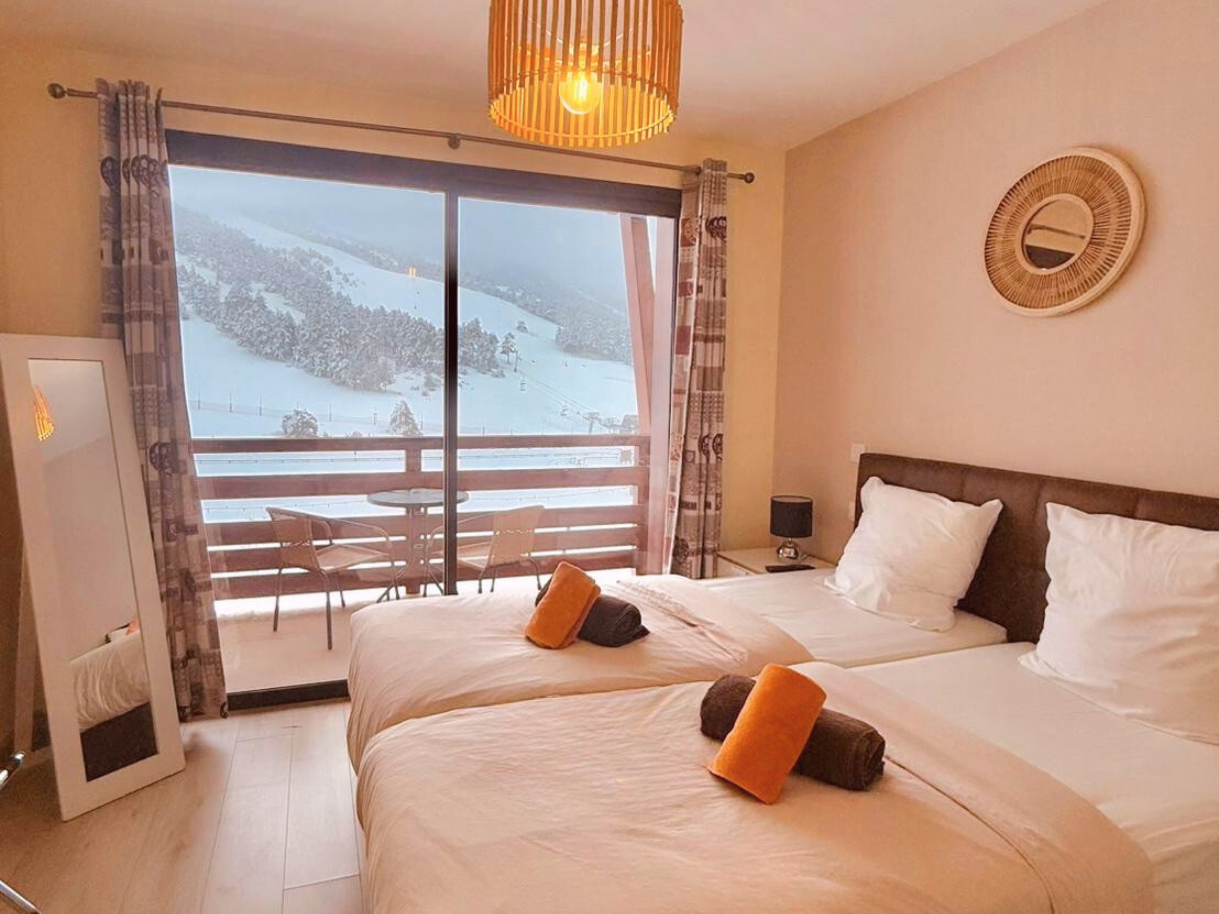 Auberge Alpina-客卧