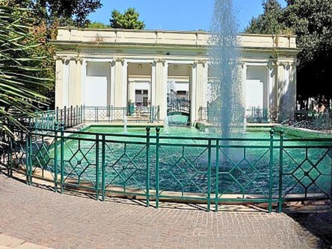 i Tourist Holistic Lecce-莱切必去景点