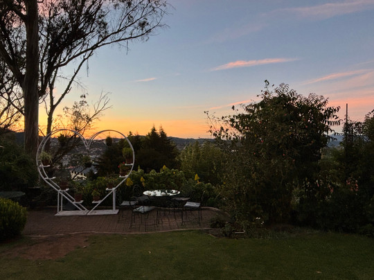 Kings Cliff Ooty主图