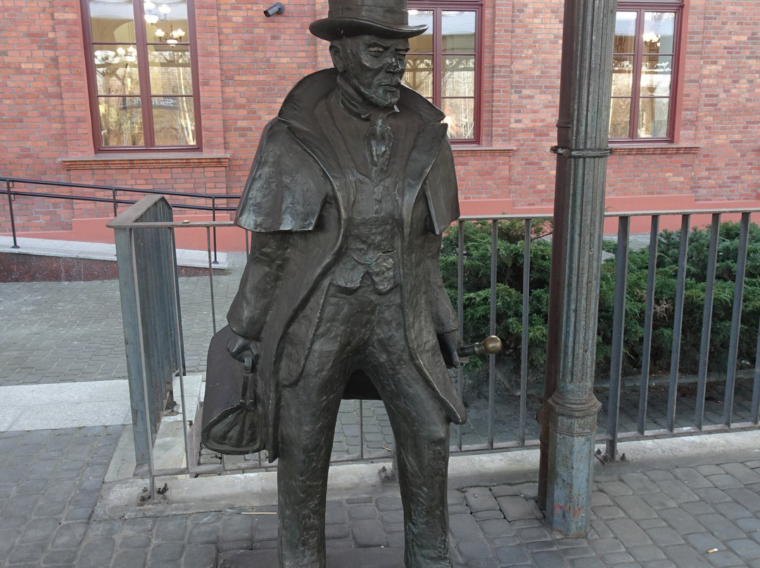 Statue of Wokulski-Skierniewice必去景点