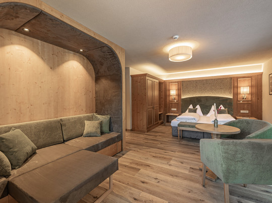 Martinshof Berg Herz Hotel主图