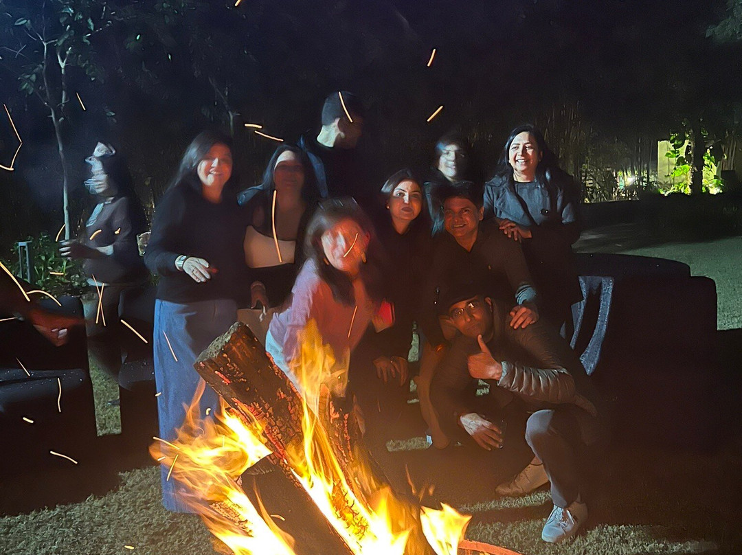 Karma Lakelands Golf Resort & Residences主图