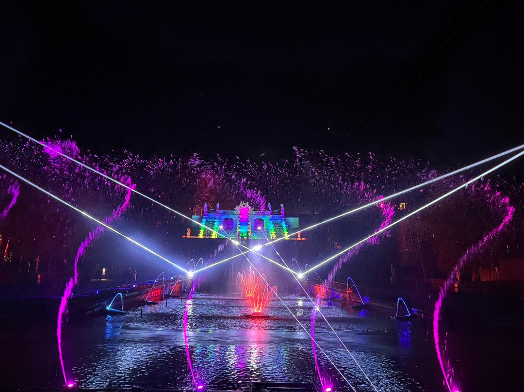 Lumieres En Seine-Saint-Cloud必去景点
