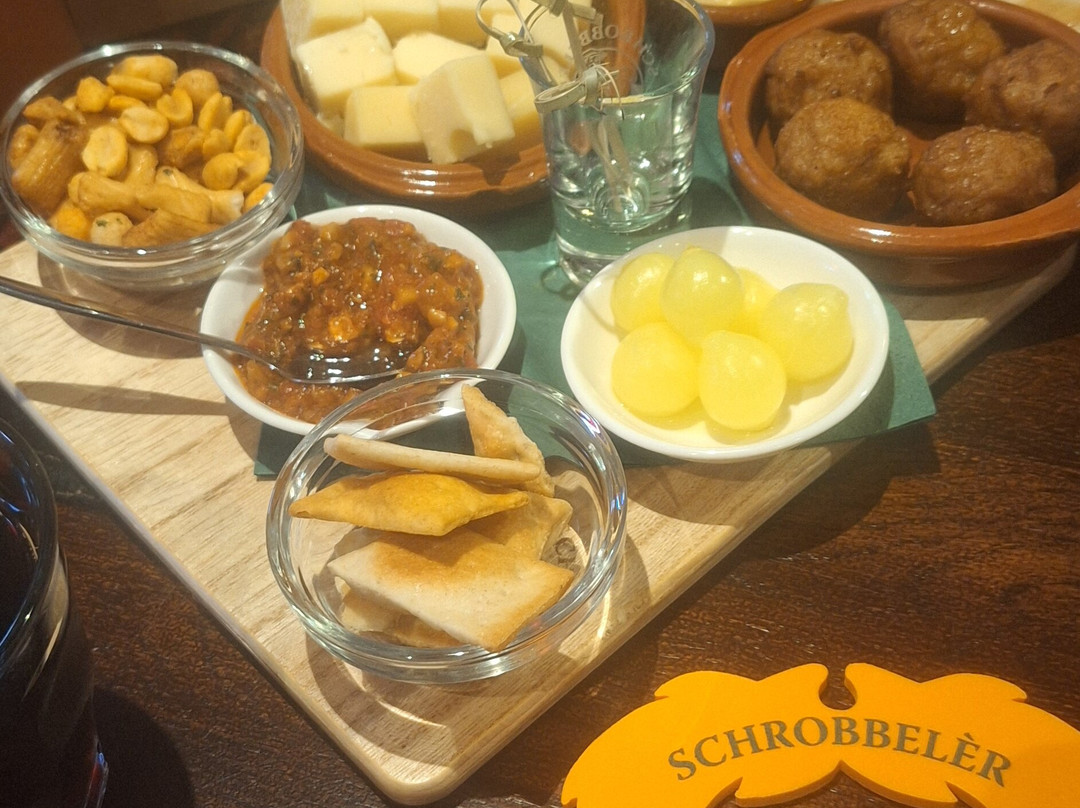 Schrobbelèr-蒂尔堡必去景点