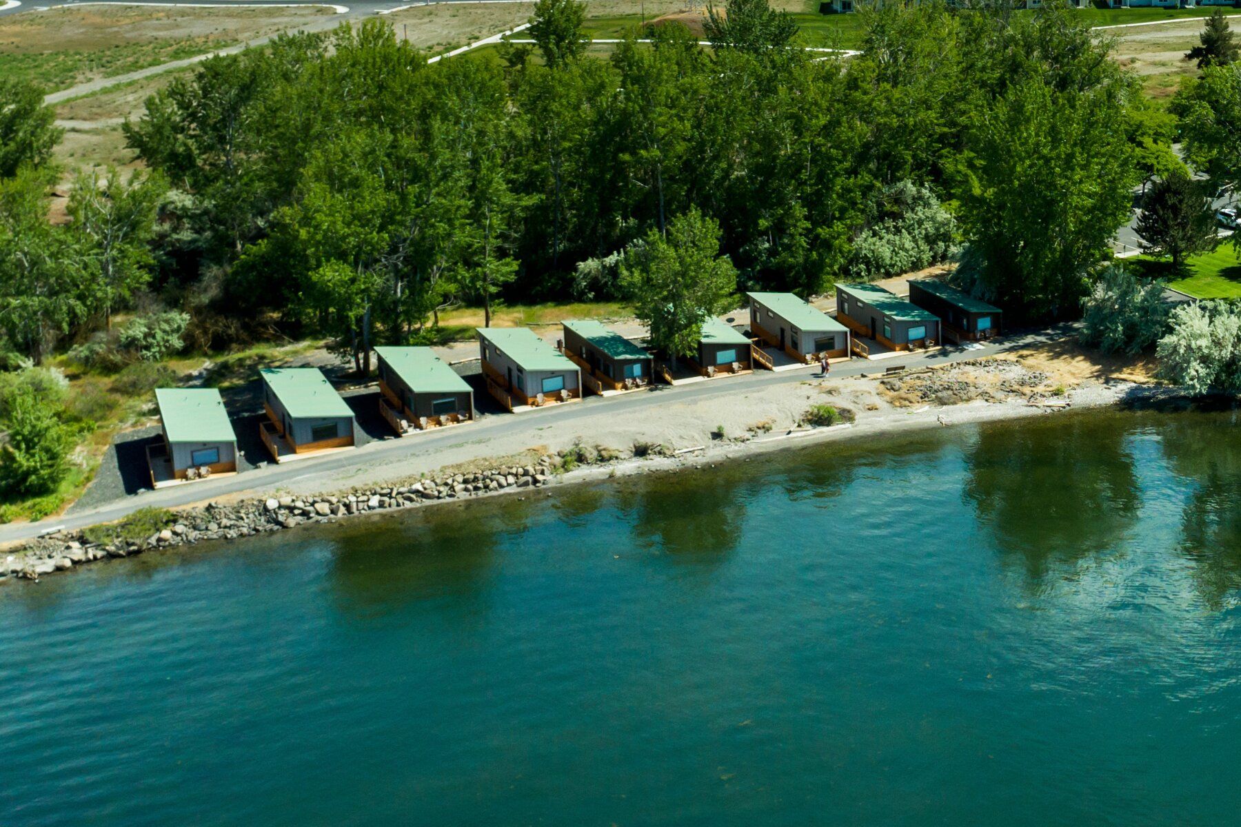 River Lodge and Cabins-浴室