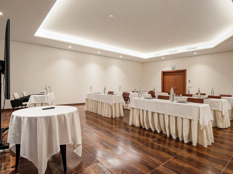 Ap Lago Montargil Conference & Spa主图