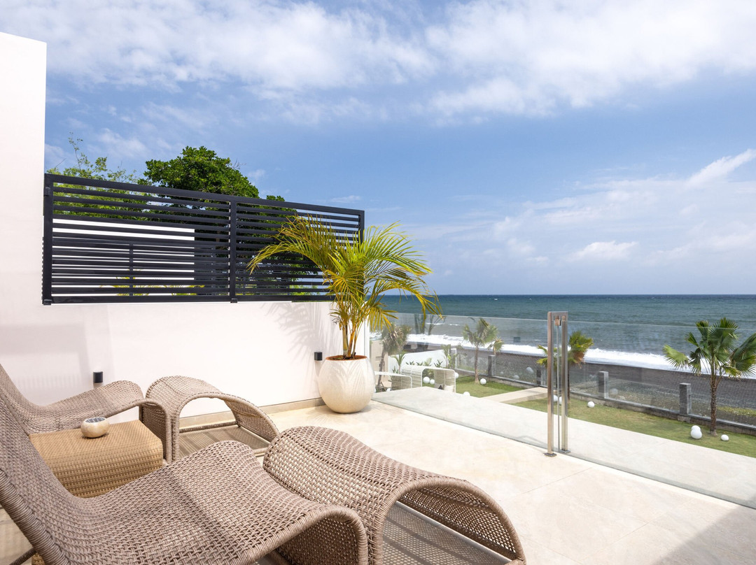 Bohemian Beachfront Apartments