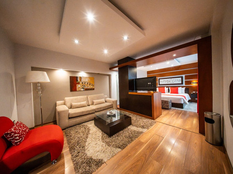 拉奎斯塔德克玛酒店主图