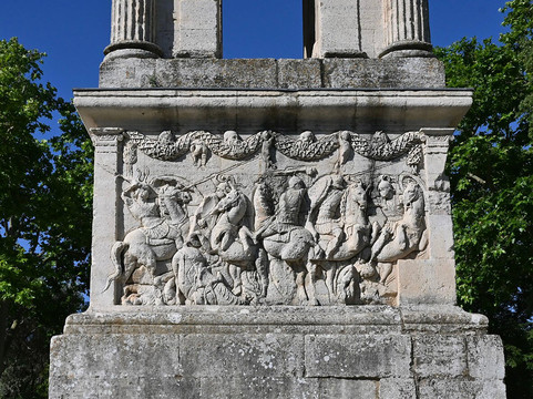 Les Antiques-圣雷米必去景点