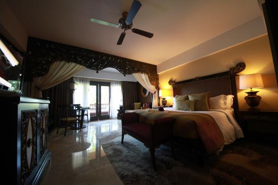 巴厘岛阿雅娜度假村主图