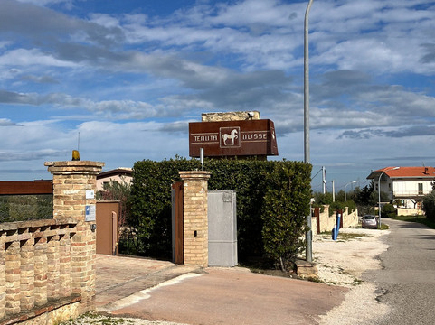 Tenuta Ulisse-Crecchio必去景点