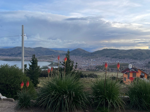 Mirador Del Titikaka主图