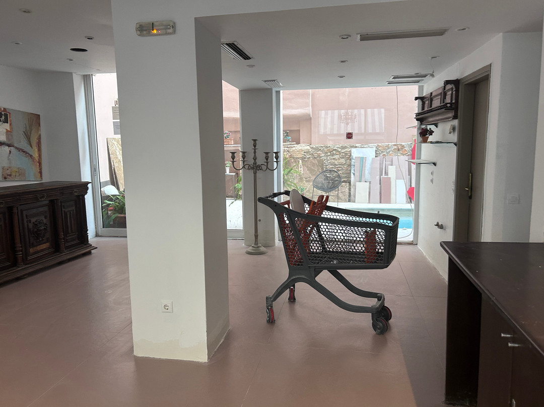 雅典艺术套房酒店主图
