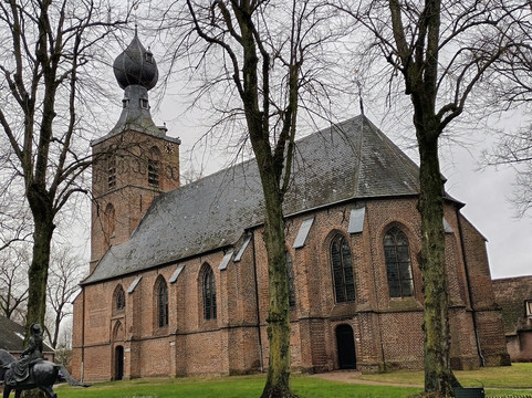 Nicolaaskerk (15e eeuw)-Dwingeloo必去景点