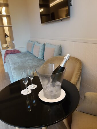 杜克萨德卡多纳4星高级酒店主图