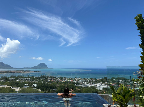 Santosha Bar by Legend Hill