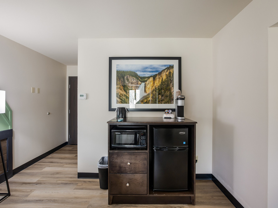 Super 8 by Wyndham West Yellowstone主图