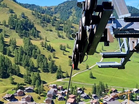 Sareis Chairlift-马尔本必去景点