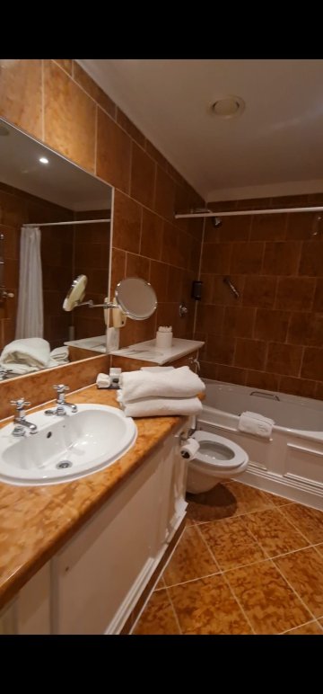 格兰维尔酒店及休闲俱乐部-浴室