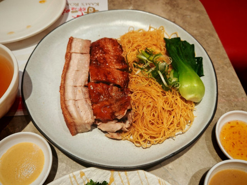 Kam's Roast Bangkok主图