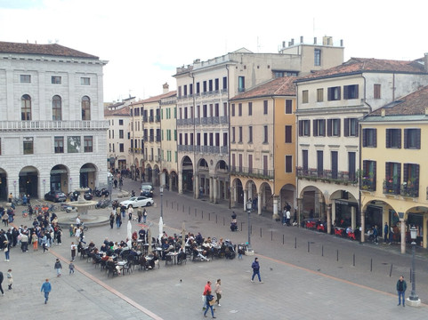 拉久内宫-帕多瓦必去景点