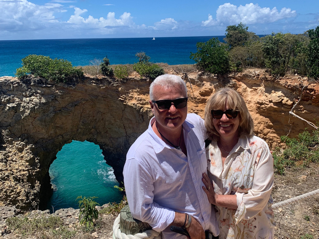 Anguilla Arch-West End Village必去景点