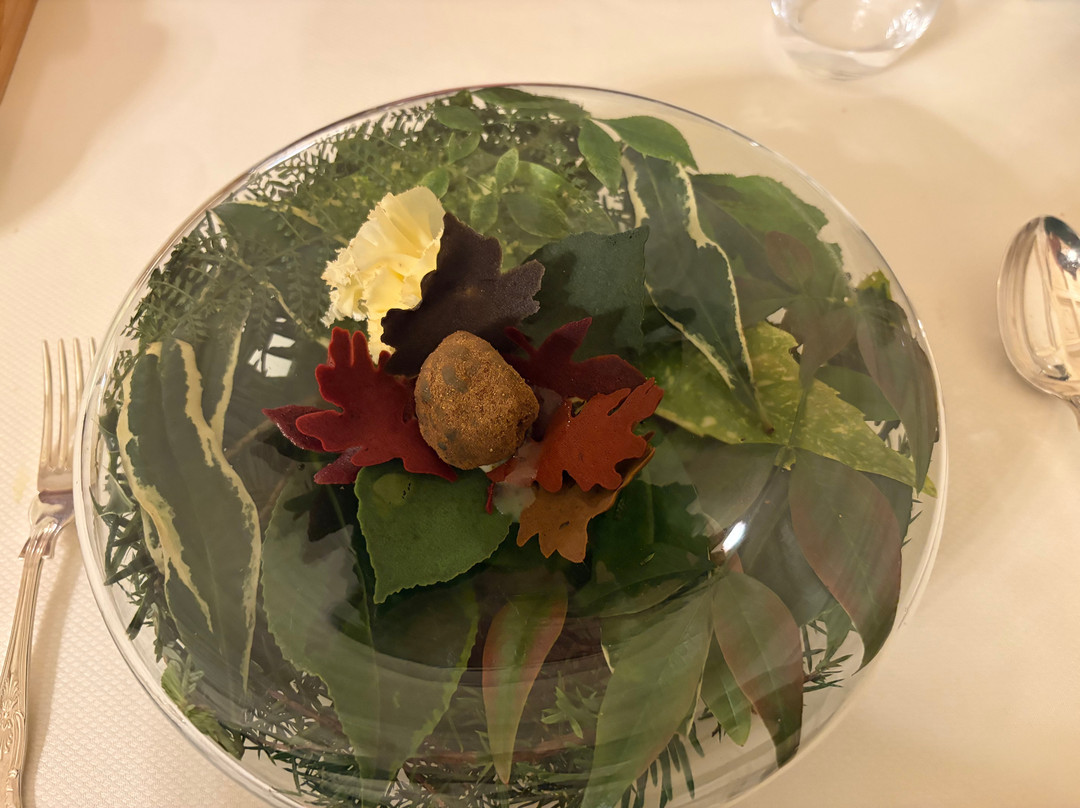 泰尼埃城堡酒店主图