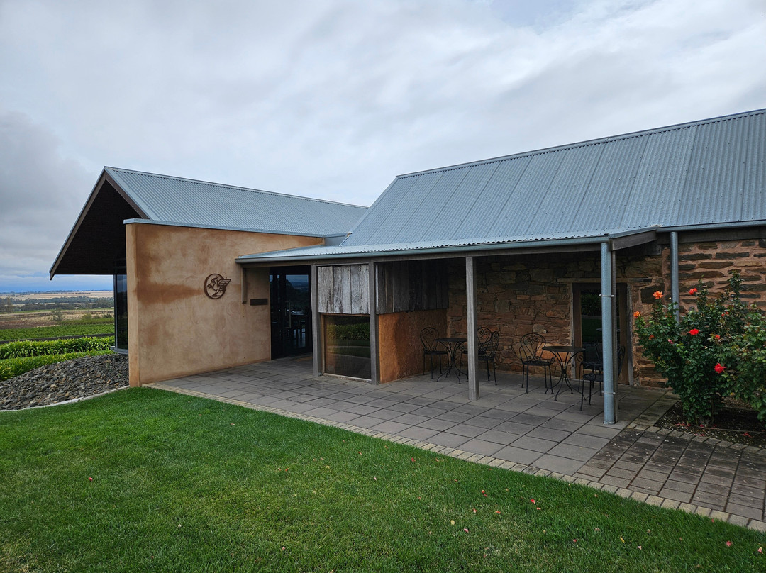 Small Batch Wine Tours-阿德莱德必去景点