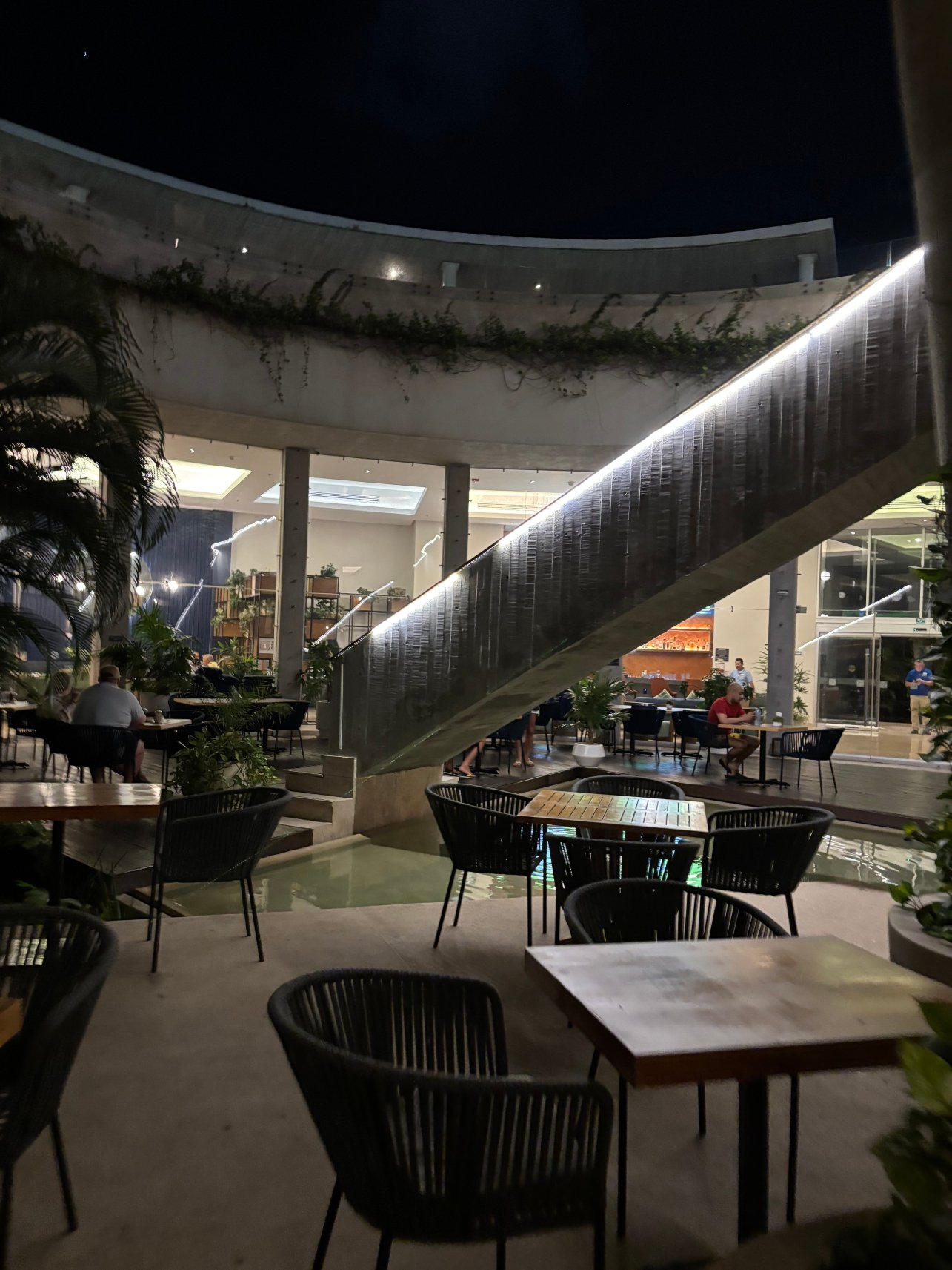 坎昆机场希尔顿花园酒店-旅行者