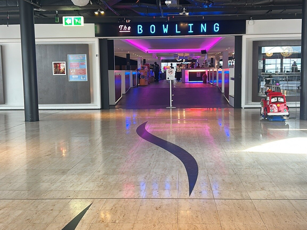 The Bowling La Praille-卡鲁日必去景点