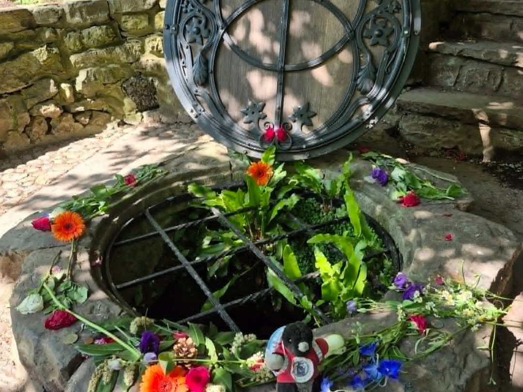 Chalice Well-格拉斯顿伯里必去景点