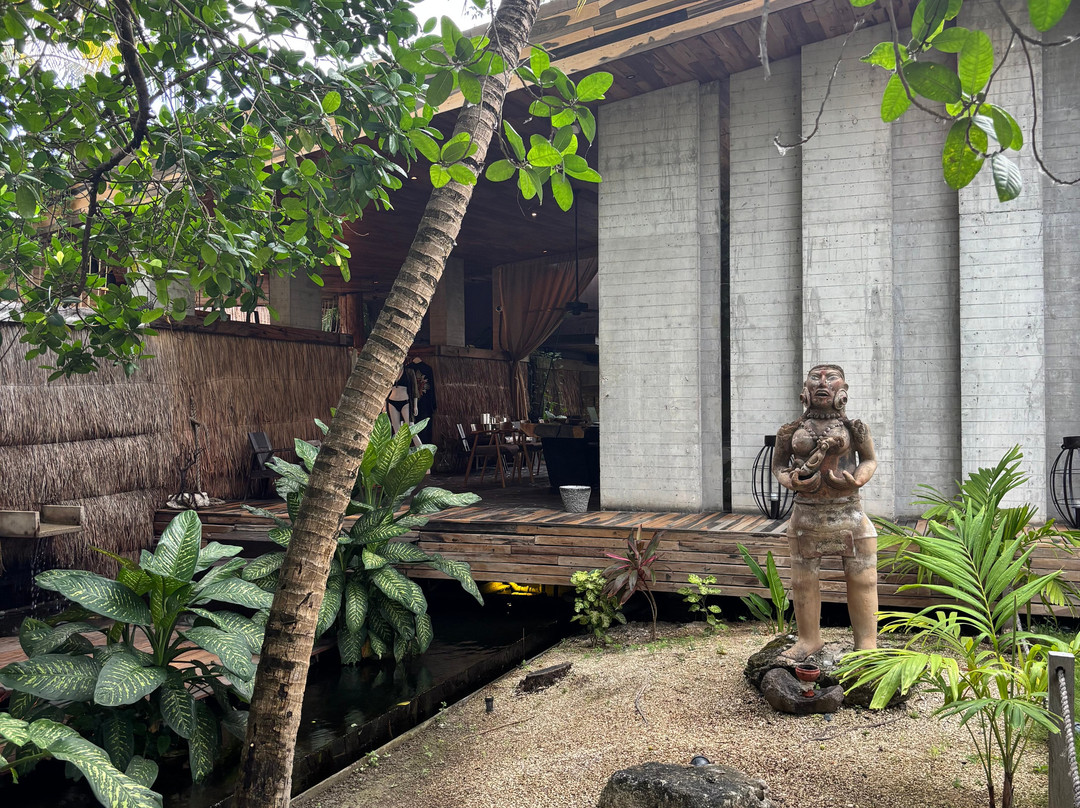 Yäan Healing Sanctuary-图伦必去景点