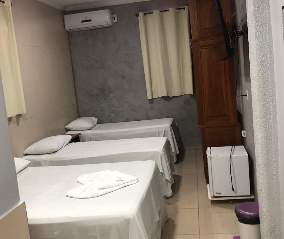 拉鲁迪酒店主图