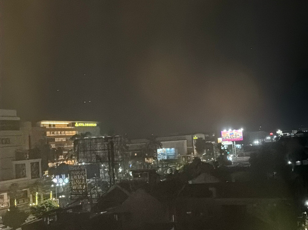 格拉姆酒店-由安巴鲁克莫管理-原大安巴鲁克莫日惹主图