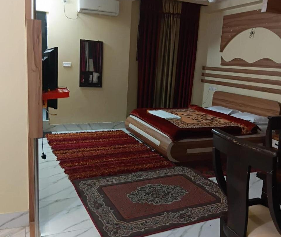 Hotel ratna priya pvt ltd