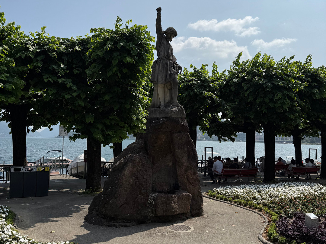 William Tell Statue (Statua di Guglielmo Tell)-卢加诺必去景点