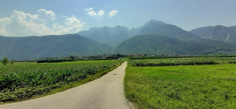 Ciclabile della Valsugana-莱维科泰尔梅必去景点