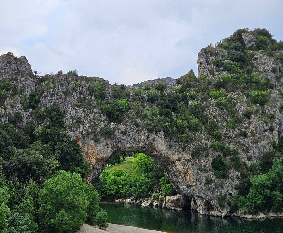 Le Pont d'Arc-瓦隆蓬达尔克必去景点