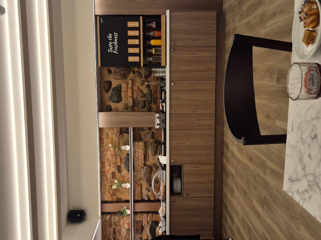 考纳斯酒店主图