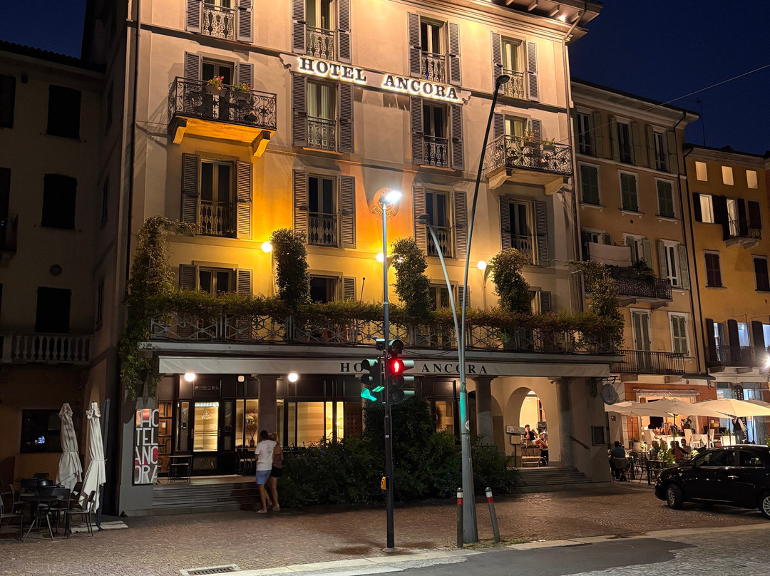 安科拉酒店主图